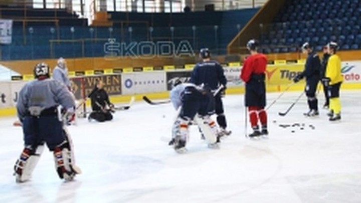 Po voľnom pondelku Zvolenčania opäť na ľade